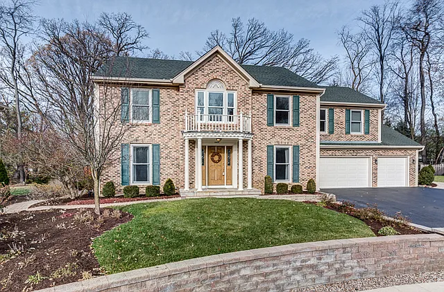 25W726 White Birch Ct photo 1