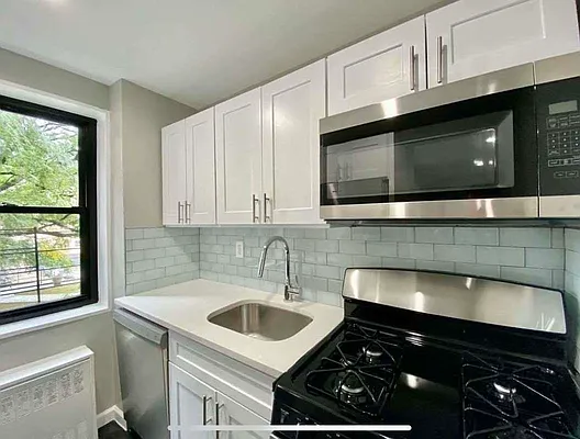 Rented by Bruma Realty LLC | media 4