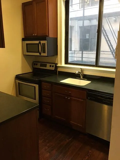 2104 O St NW #2