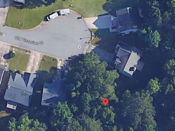 1290 Old Victorian Ct, Duluth, GA 30096