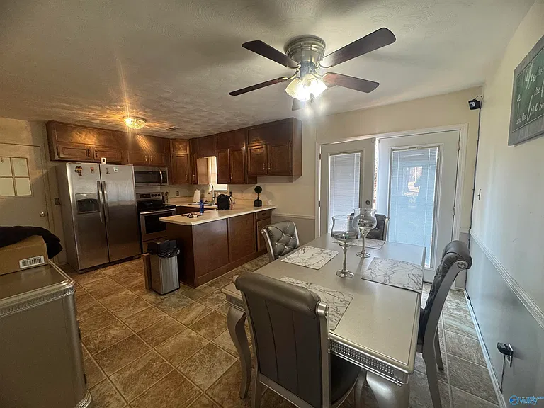 117 Water Oak Ct — Photo 17