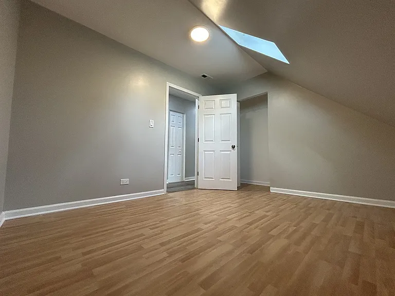 4834 N Ridgeway Ave #3 — Photo 9