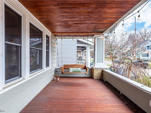5th image of 1271 Hall Ave