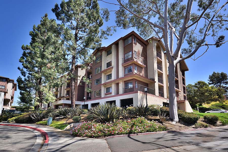 1st image of 5995 Dandridge Ln Unit 133