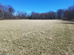 120 Featherbed Ln, Flemington, NJ 08822