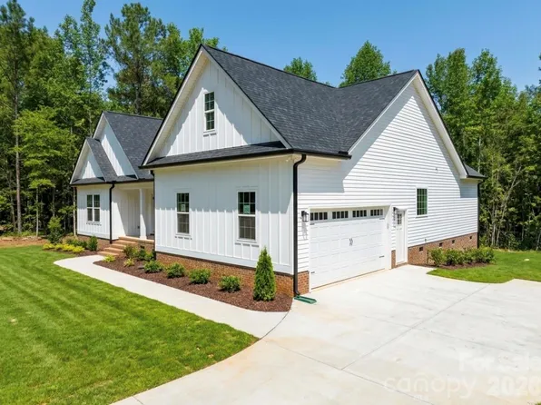 3951 Ernandez Rd, Richburg, SC 29729