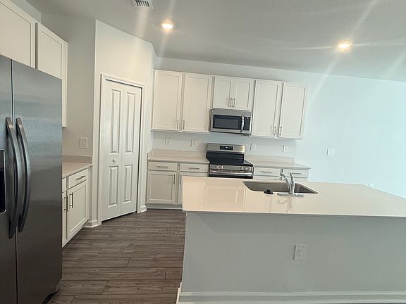 Open kitchen