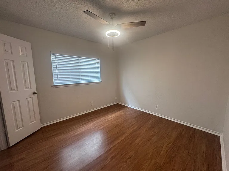10431 Westfield Pl — Photo 9
