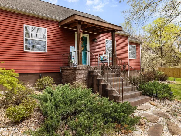 5704 Wise Springs Rd, Knoxville, TN 37918