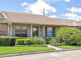 1022 Green Meadow St, Beaumont, TX 77706