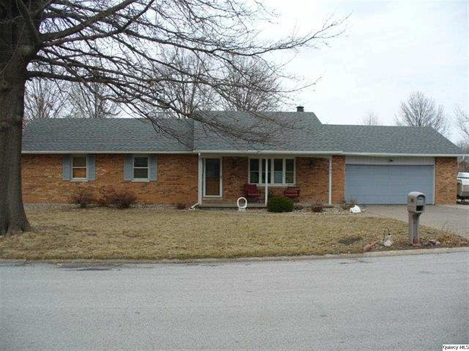 Home for Sale in Quincy, IL $179,500