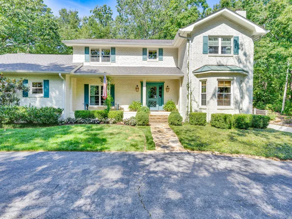 116 Dogwood Dr, Lookout Mountain, TN 37350