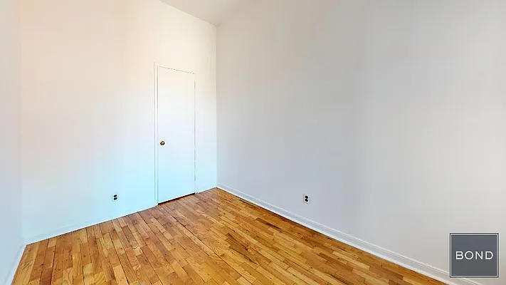 Rented by Bond New York | media 13