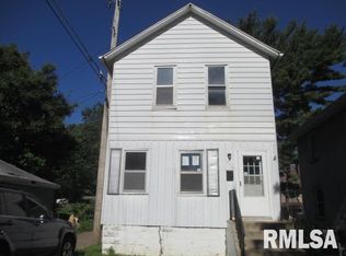 808 27th St, Rock Island, IL