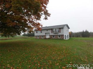 17031 County Route 75, Sackets Harbor, NY 13685