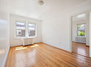 63-20 Haring St #2R, Rego Park, NY 11374