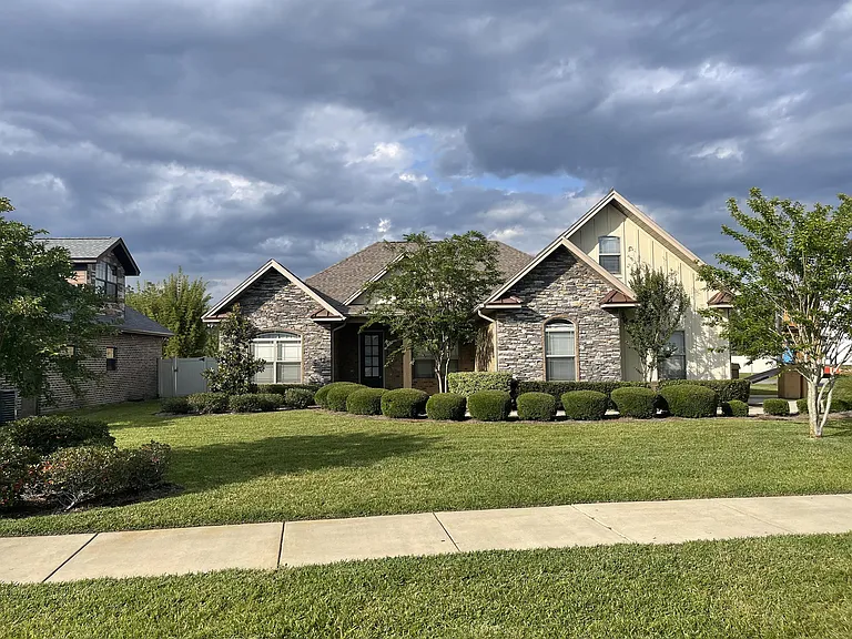 2816 Hawks Landing Blvd — Photo 1
