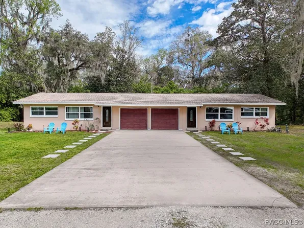909 N Appalachian Ter, Crystal River, FL 34429