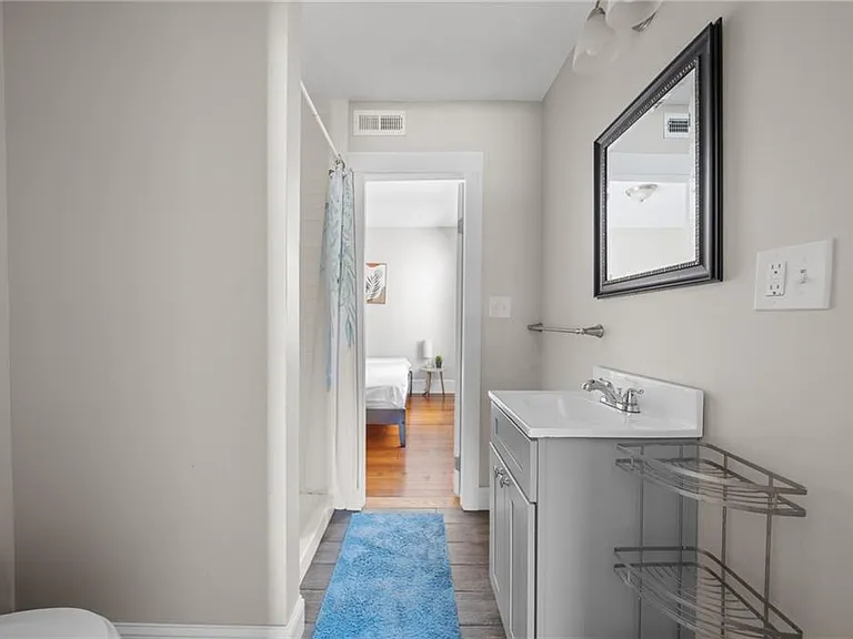 8 Spring St #A — Photo 25