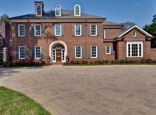 2025 Queens Rd, Charlotte, NC 28207