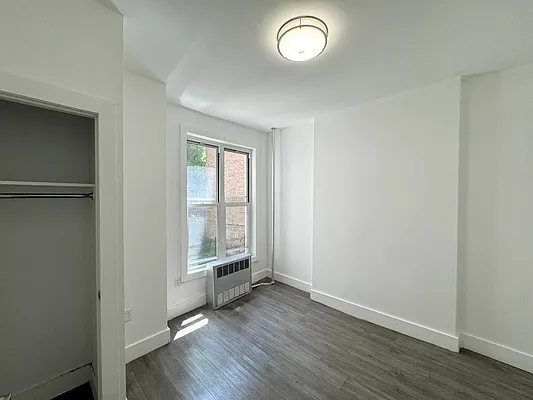 Rented by Pear NYC LLC | media 27