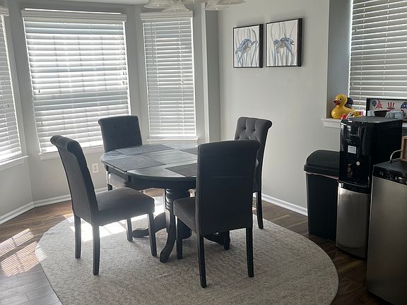 Kitchen nook