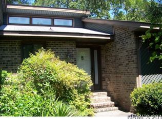 5809 Port Dr, New Bern, NC 28560