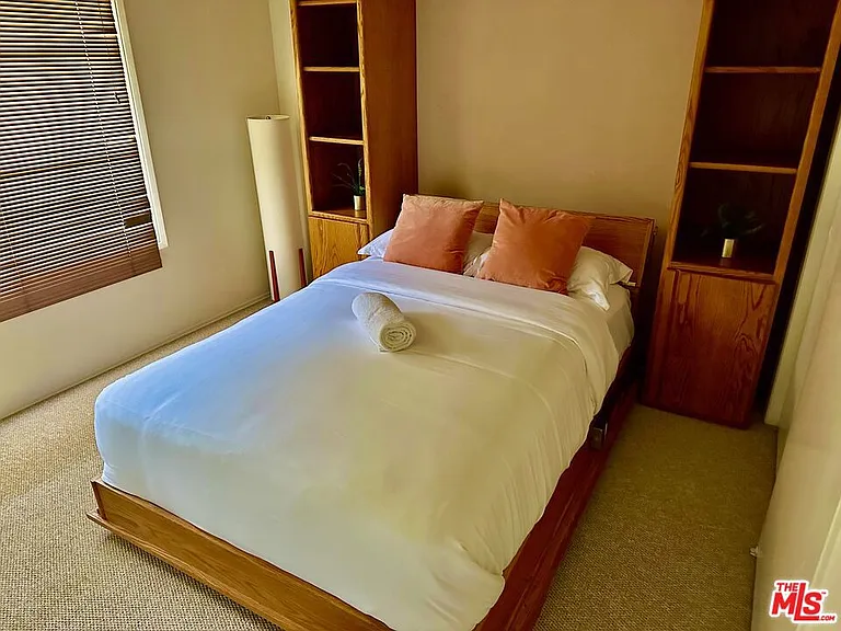 6433 Tahoe Dr — Photo 11