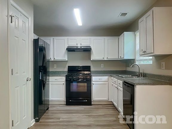 5th image of 1206 Catalina Pkwy