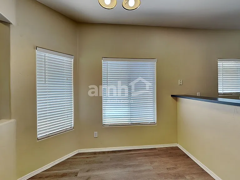 6653 S Stratosphere Ln — Photo 6