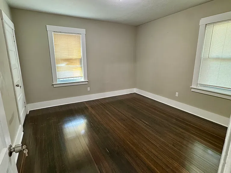 39 Cliff St #1 — Photo 9