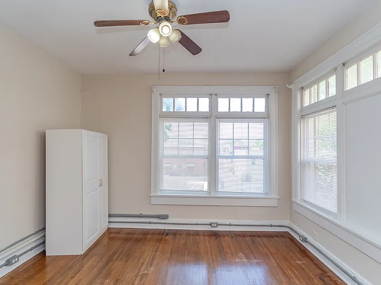 820 Oak St #1 — Photo 5