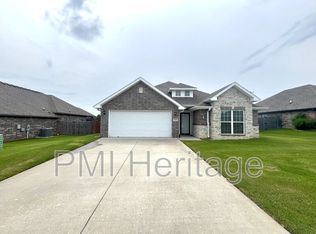 3661 Ambrosia Ln, Bentonville, AR 72712