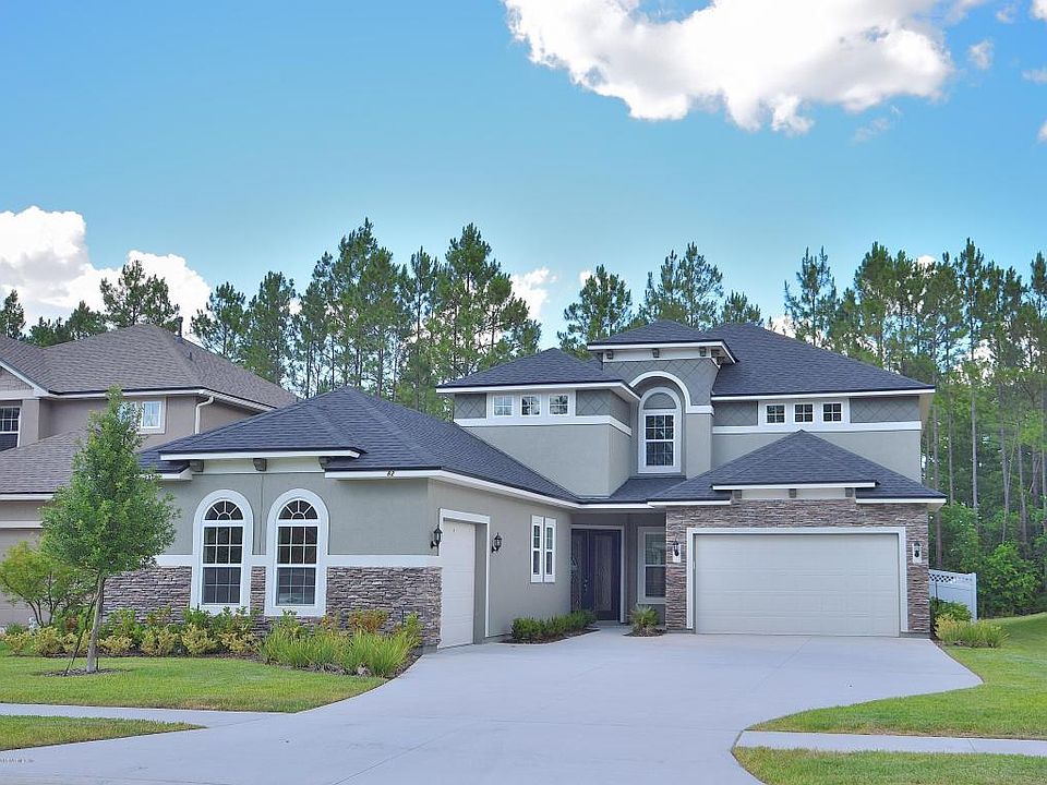 1st image of 82 Cloisterbane Dr
