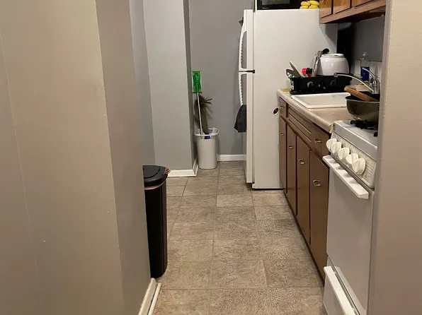 225 Saint Pauls Avenue image 6 of 22