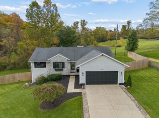 1062 Lizabeth Cir, Heath, OH 43056