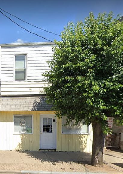 1st image of 6013 Vine St #2F