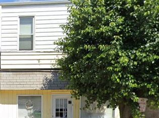 6013 Vine St #2F, Cincinnati, OH 45216