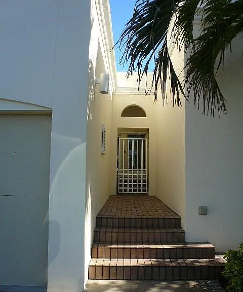 8422 Poinciana Pl #7 — Photo 1