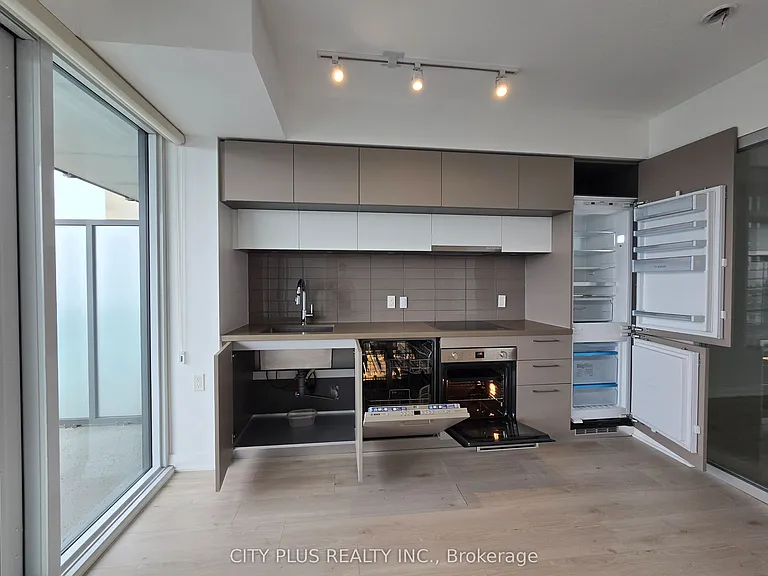 99 Foxbar Rd #1906 — Photo 10