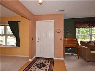 3rd image of 6784 Hampshire Dr