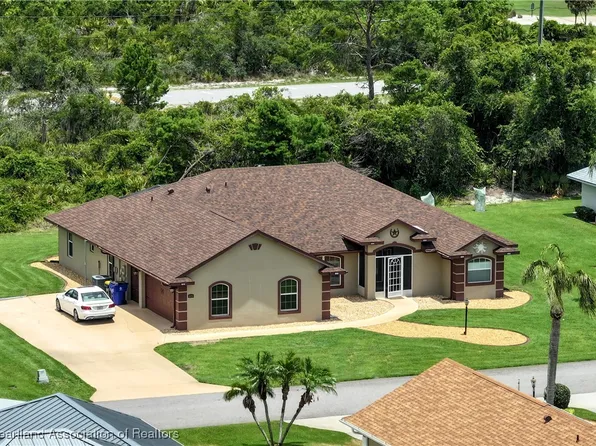 4650 Pebble Beach Dr, Sebring, FL 33872