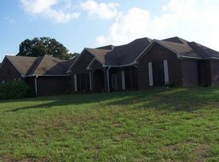 6703 County Road 260, Oakwood, TX 75855