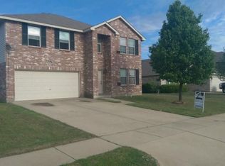 3420 Brave Maxim Ct, Grand Prairie, TX 75052