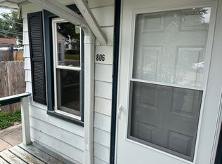 806 Grove St, Dekalb, IL 60115