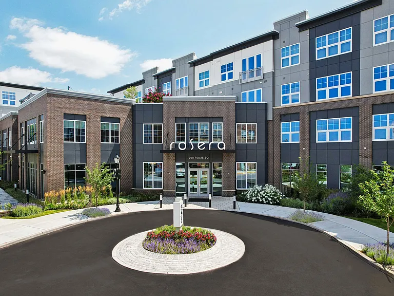 Rosera Wesmont — Photo 16