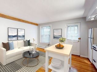 35 Lawrence St APT 1, Boston, MA 02116