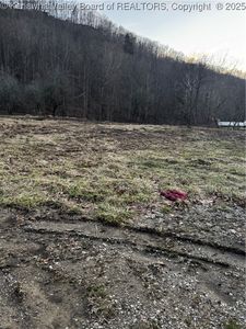 1696 Limestone Branch Rd, Harts, WV, 25524