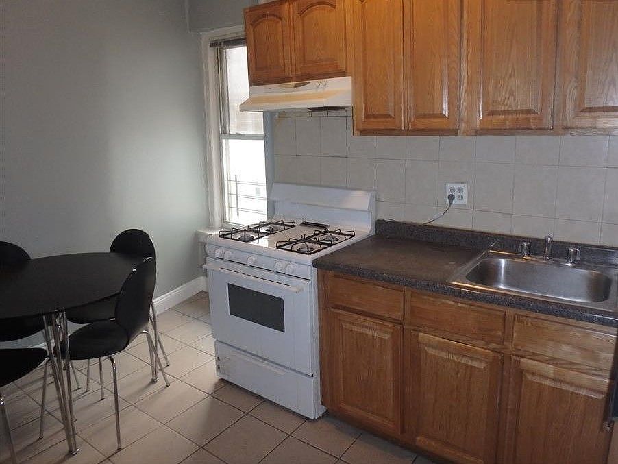 1st image of 3515 34th St APT A32