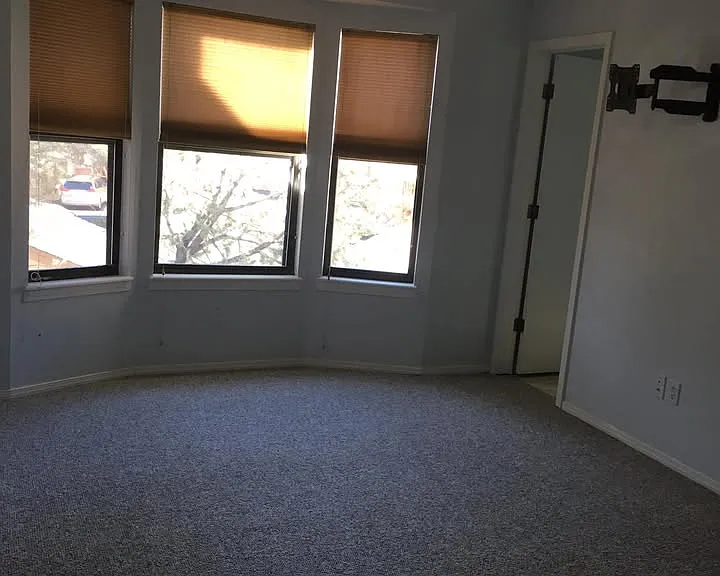 908 Homestake Dr — Photo 15